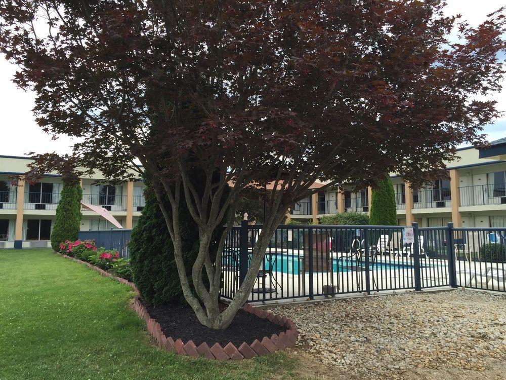 Days Inn By Wyndham Christiansburg Exterior foto